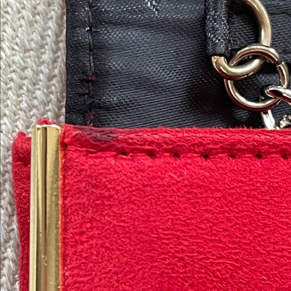 GORGEOUS RED "SUEDE FEEL" PURSE WITH GOLD AND SILVER - Picture 6 of 8